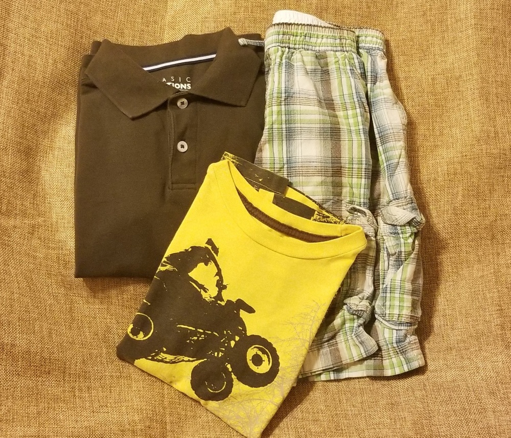 ⚪Boys size 6 bundle